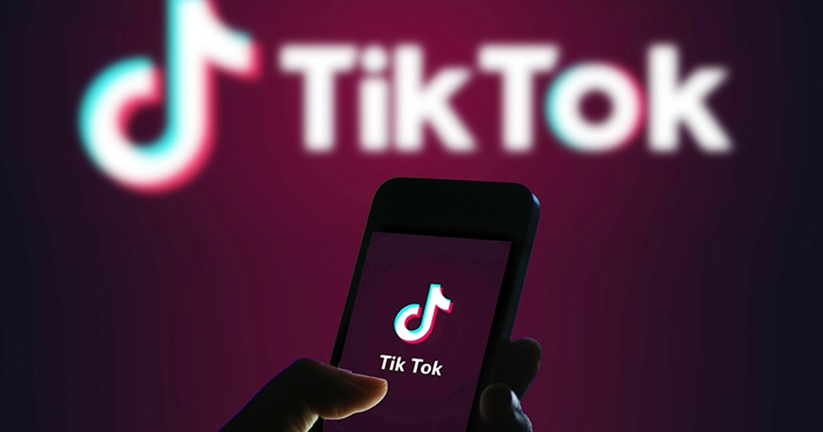 TikTok在国内运营一个月，20万粉丝蛮简单的？绝对避免抖音国际版零播放问题！